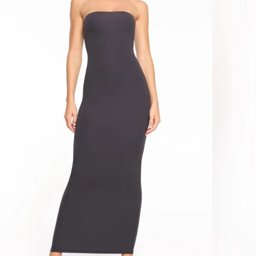 SKIMS Strapless Black Dress